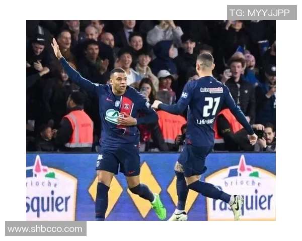 中超精彩对决巴黎圣日耳曼逆转拜仁全场沸腾分析